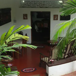 Traditional Kandyan House Séjour chez l'habitant